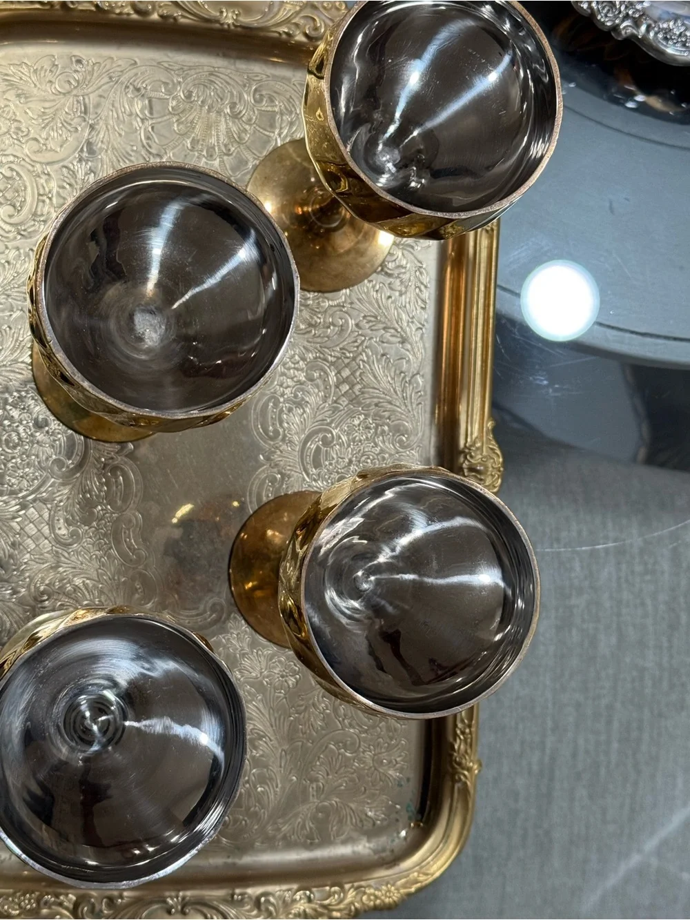 Gold-tone Decorative Wine Goblets set of 4